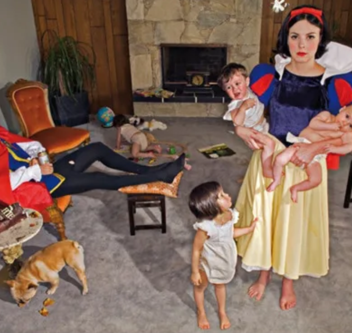 Snow White Married w Children
